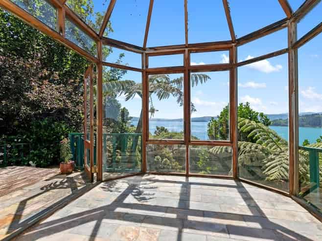 15 Grafton Road, Roseneath