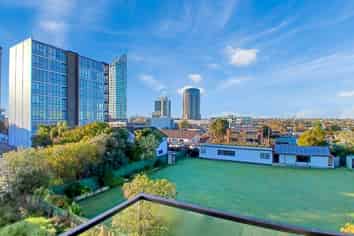 205/74 Anzac Street, Takapuna