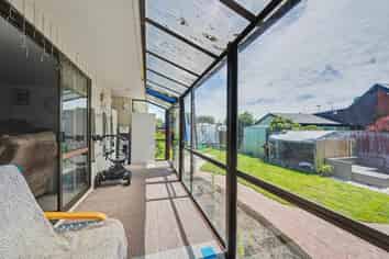 1/119a Prestons road, Redwood