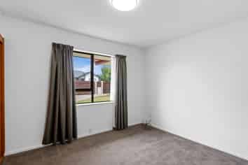 1/25 De Havilland Street, Hornby