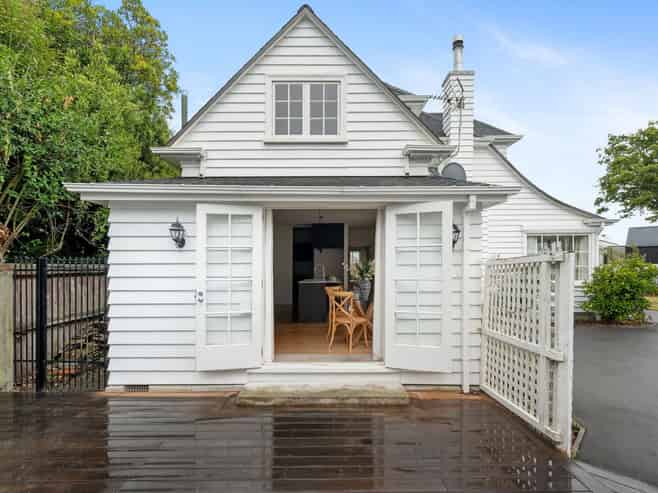 27 Makora Street, Fendalton