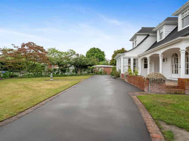 27 Makora Street, Fendalton