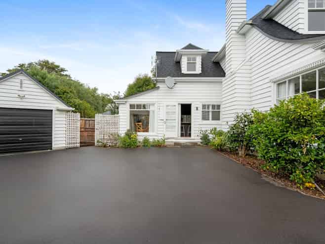 27 Makora Street, Fendalton