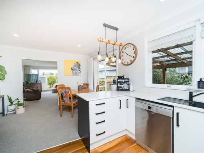 16 Marsden Place, Awapuni