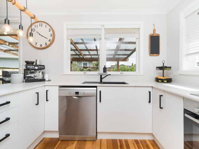 16 Marsden Place, Awapuni