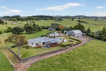 722 Awhitu Road, Waiuku