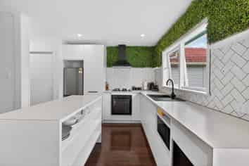 49 Dover Road, Wainuiomata