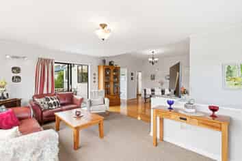 51 Kinghorne Street, Strathmore Park