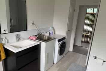 57B Sandspit Road, Cockle Bay