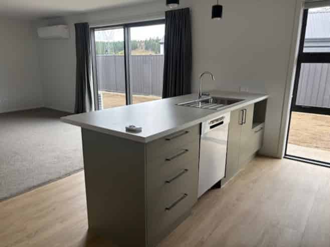 10 Stebbing Way, Alexandra