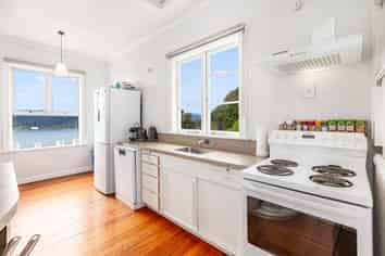 110A Grafton Road, Roseneath