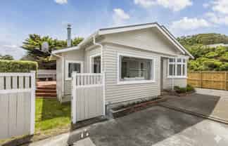 43a Collins Avenue, Tawa