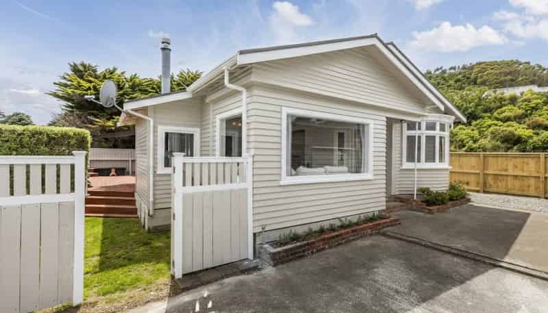 43a Collins Avenue, Tawa