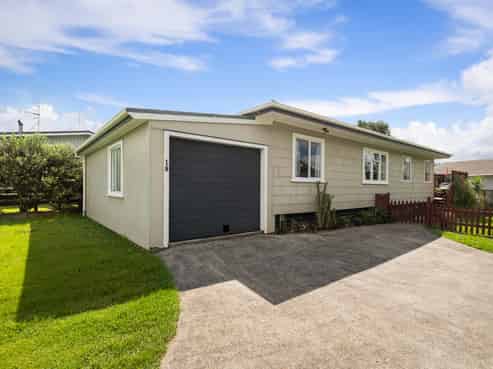 18 Church Street, Katikati