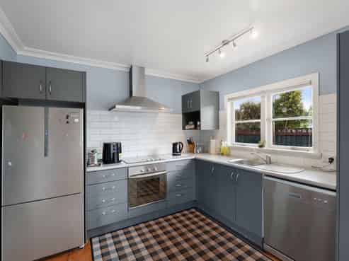 18 Church Street, Katikati