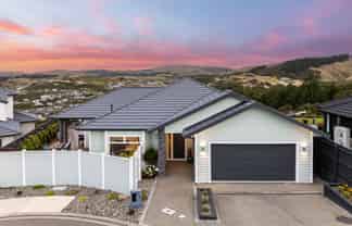 22 Topsail Way, Whitby