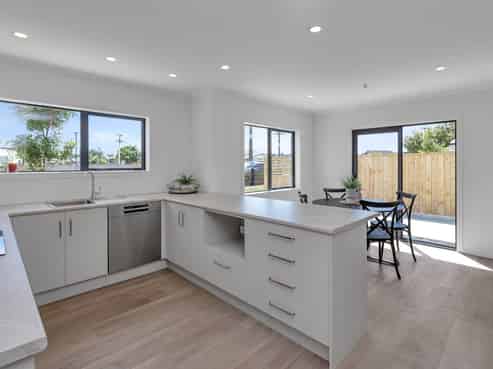 1 Simons Street, Kensington