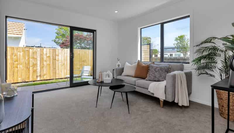 1 Simons Street, Kensington