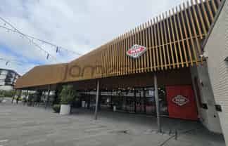 Standalone 160m2 Retail @ Long Bay Village