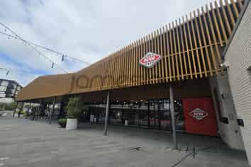 Standalone 160m2 Retail @ Long Bay Village