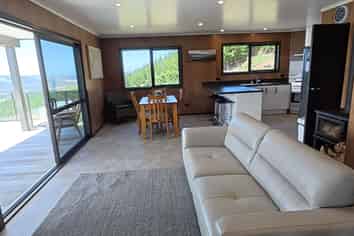 301 E Tahakopa Valley Road, OWAKA