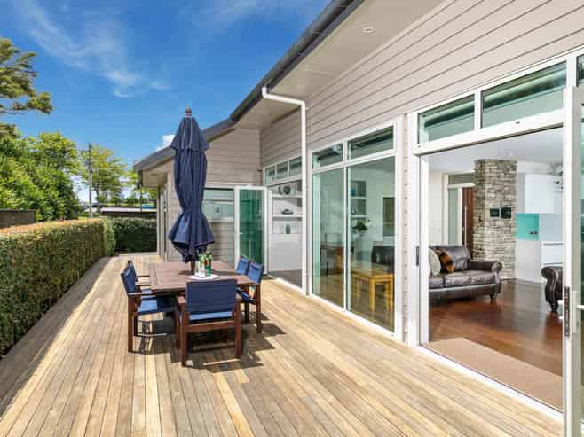 51 Churchouse Road, Greenhithe