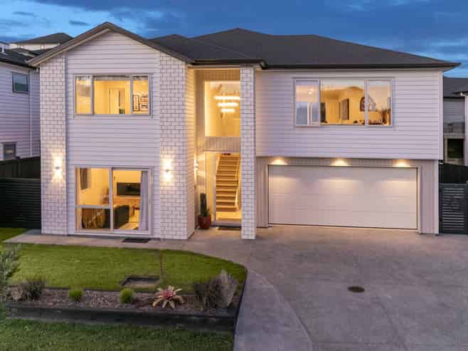 4 Godfrey Drive, Millwater