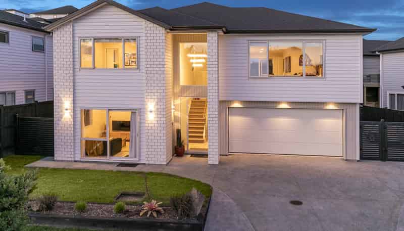 4 Godfrey Drive, Millwater