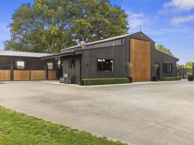 1/347 Racecourse Road, Cambridge