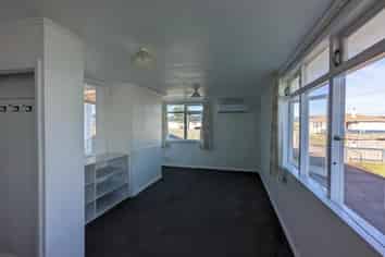 11 Temuera Street, Otaki