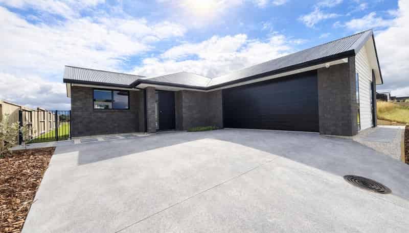 5 Kopakopa Crescent, Wharewaka