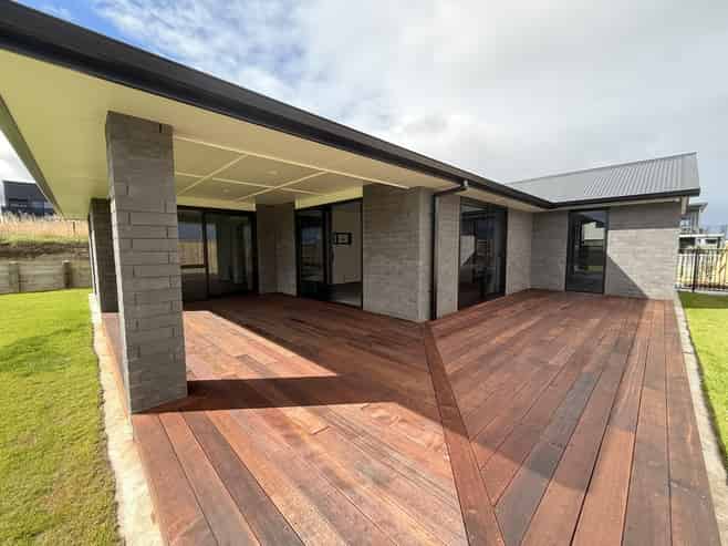 5 Kopakopa Crescent, Wharewaka