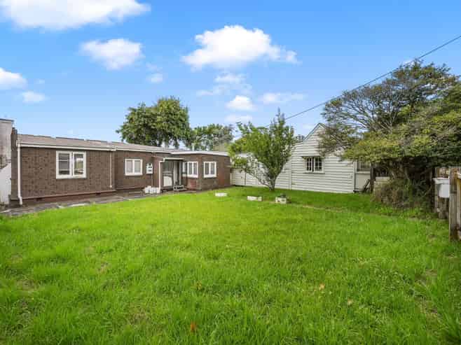 27 Seabrook Avenue, New Lynn