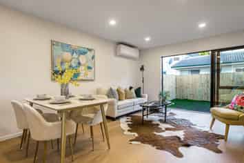 7/36 Edmonton Road, Henderson