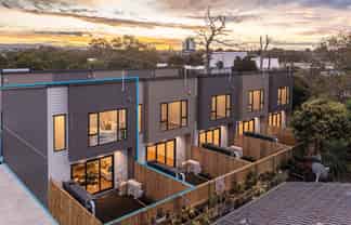 7/36 Edmonton Road, Henderson