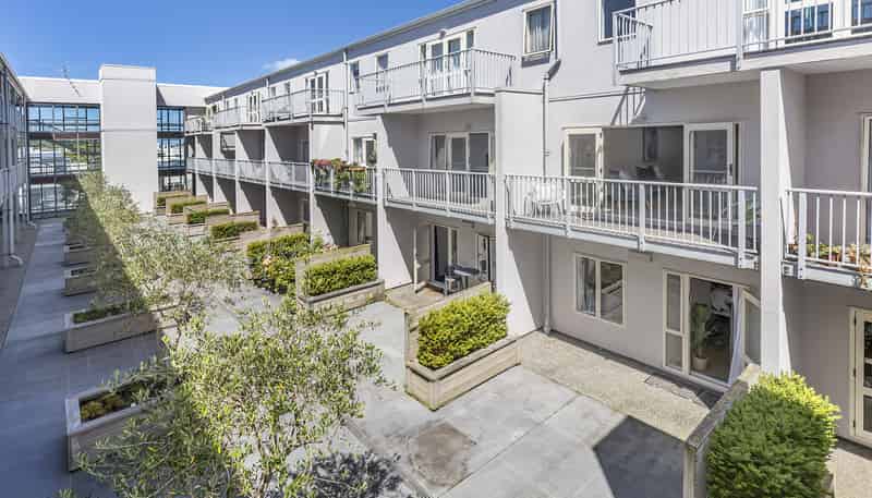 114/72 Herald Street, Berhampore