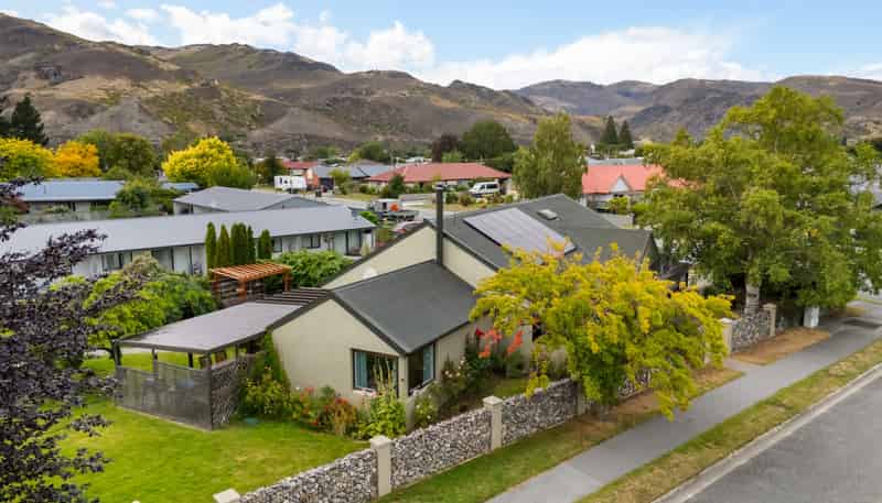 61 Ortive Street, Cromwell