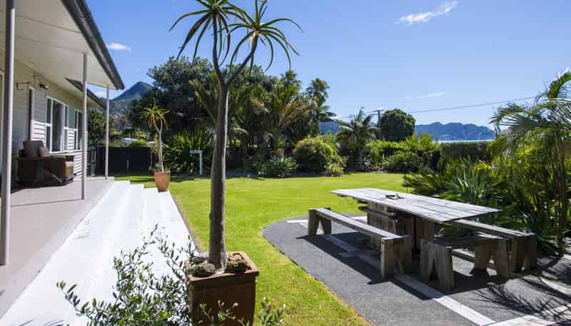 6 Mere Street, Tokomaru Bay