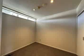 17/143 Carlton Gore Road, Newmarket