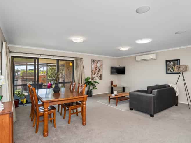 159 Rowesdale Drive, Ohauiti