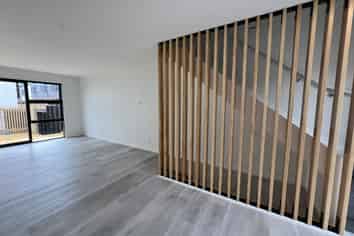 34 Ara Mara Hua, Henderson