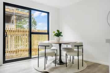 34 Ara Mara Hua, Henderson