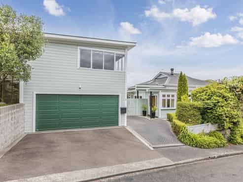 9 West Road, Northland