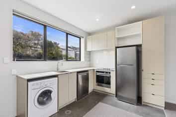 28 Ferguson Street, Newtown