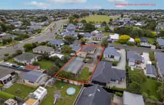 4 Eden Crescent, Glengarry