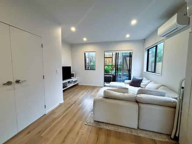 4/147b Carlisle Road, Northcross