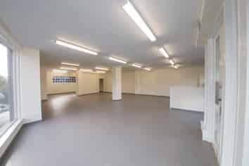 Prime Eden Terrace Retail Opportunity with On‑Site Parking