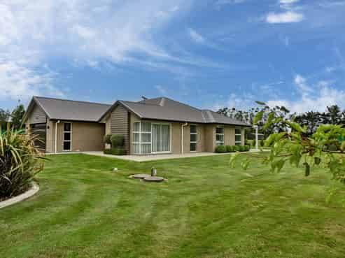 152 Moore Road, Lorneville