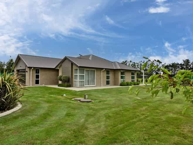 152 Moore Road, Lorneville