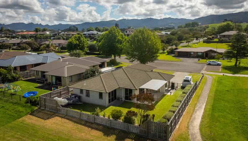 15 Uretara Drive, Katikati